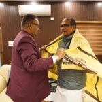 केंद्रीय मंत्री शिवराज सिंह चौहान के आश्वासन से राज्य के कृषि विकास को नई दिशा मिलने की उम्मीद जताते गणेश जोशी