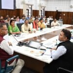 सैनिक कल्याण मंत्री तथा जनपद प्रभारी मंत्री गणेश जोशी ने मानसून से पहले आपदा प्रबंधन तैयारियों का लिया जायजा