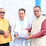 केंद्रीय इलेक्ट्रॉनिक्स एवं सूचना प्रौद्योगिकी राज्य मंत्री जितिन प्रसाद का गणेश जोशी ने किया स्वागत
